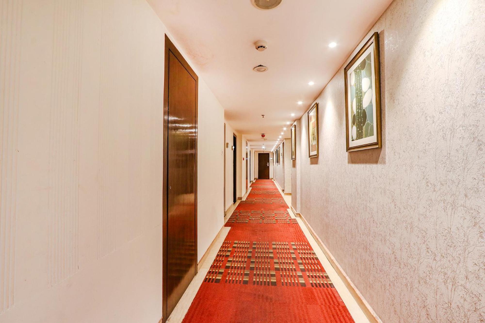 Fabhotel Prime Svm Grand - Banjara Hills Hyderabad Exterior photo