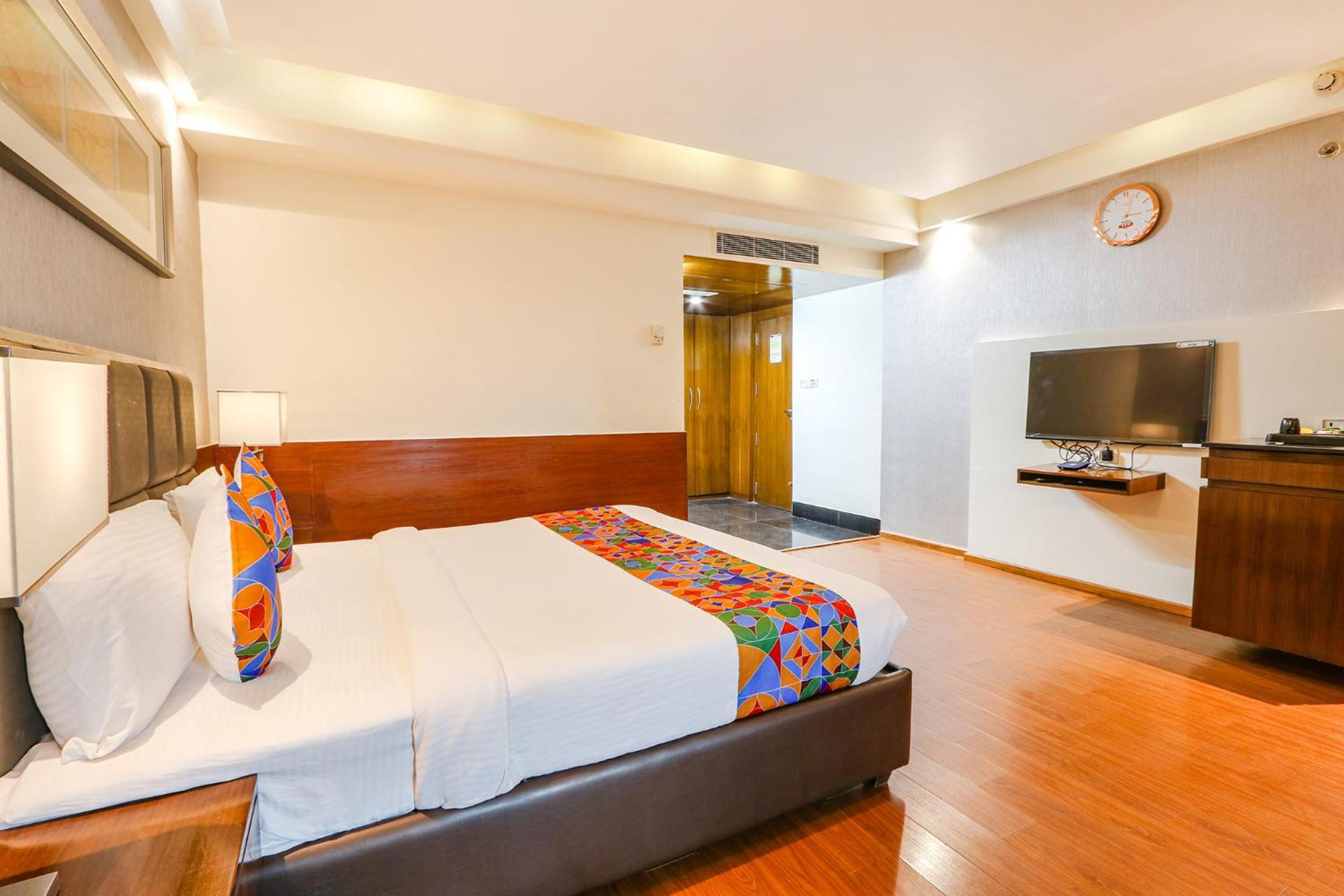 Fabhotel Prime Svm Grand - Banjara Hills Hyderabad Exterior photo